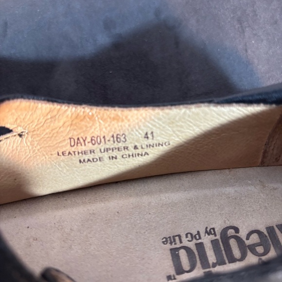 Alegria Sz 41 Day 601 Leather Flats With Small Platform Hook & Loop Closure - Picture 5 of 8